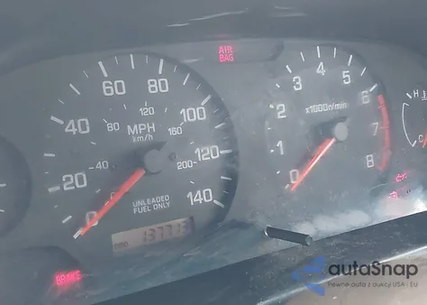 2000 Nissan Altima Gle/Gxe/Se/Xe z USA, uszkodzony, nr VIN 1N4DL01D6YC209933